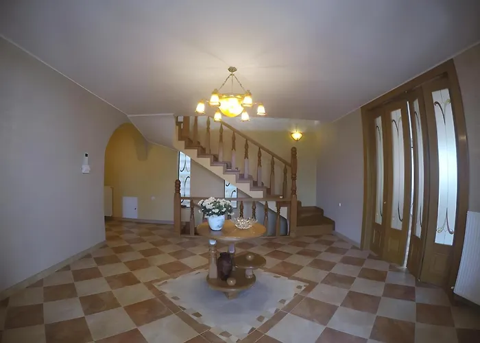 Casa Edwin Констанца