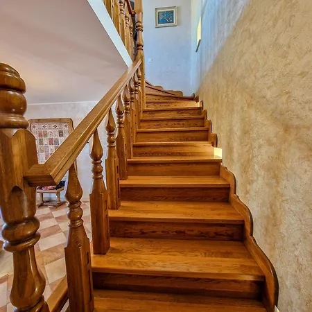 Casa Edwin Nocleg ze śniadaniem 3*